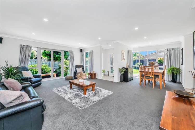 7 Wedmore Close Burwood_4