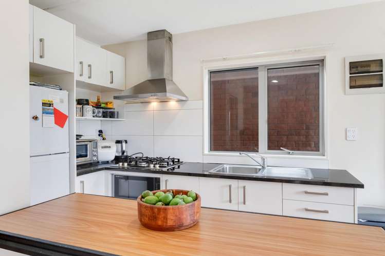 3 Sheldon Place Burswood_10