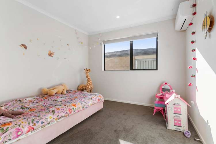 22 Cooladawson Drive Flat Bush_17