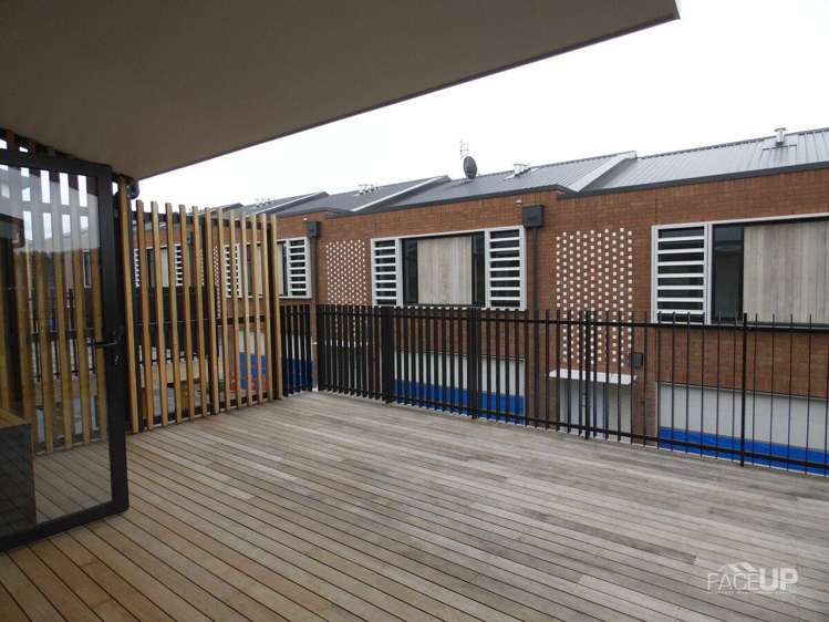 8 Hugh Wilson Road Hobsonville_6