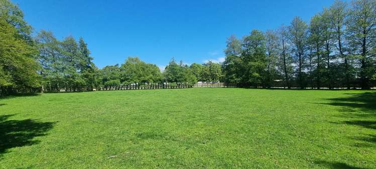 372 Tararua Road_2