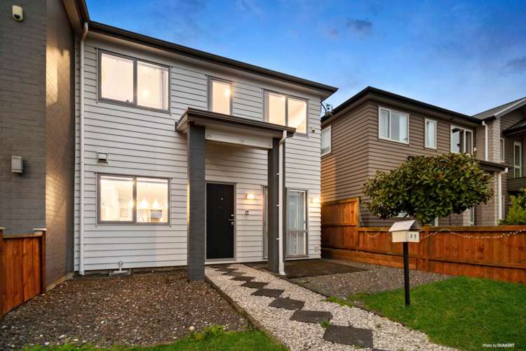 32 Pencaitland Drive Flat Bush_1