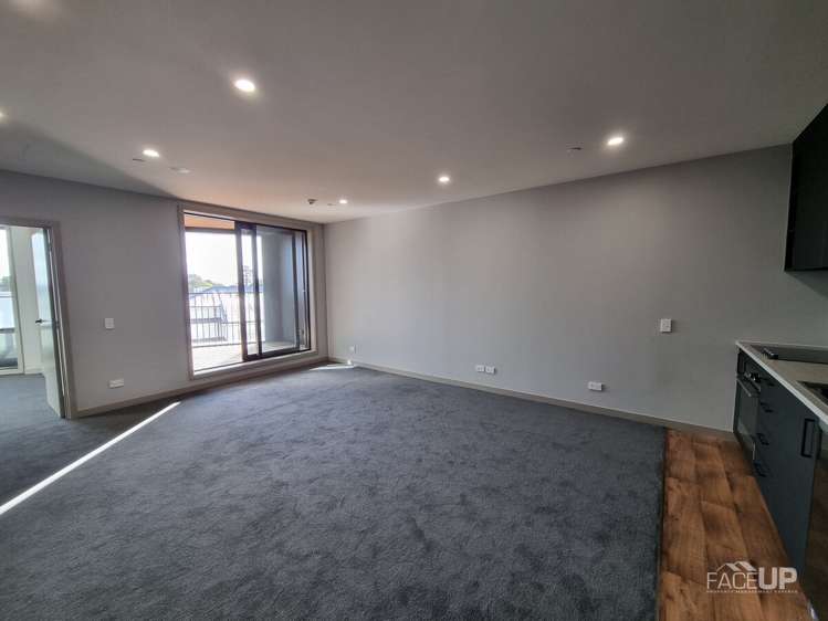 307/2 Launch Road Hobsonville_3