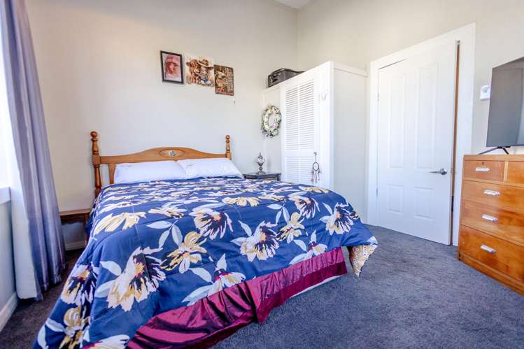 195 Fitzherbert Street Hokitika_15