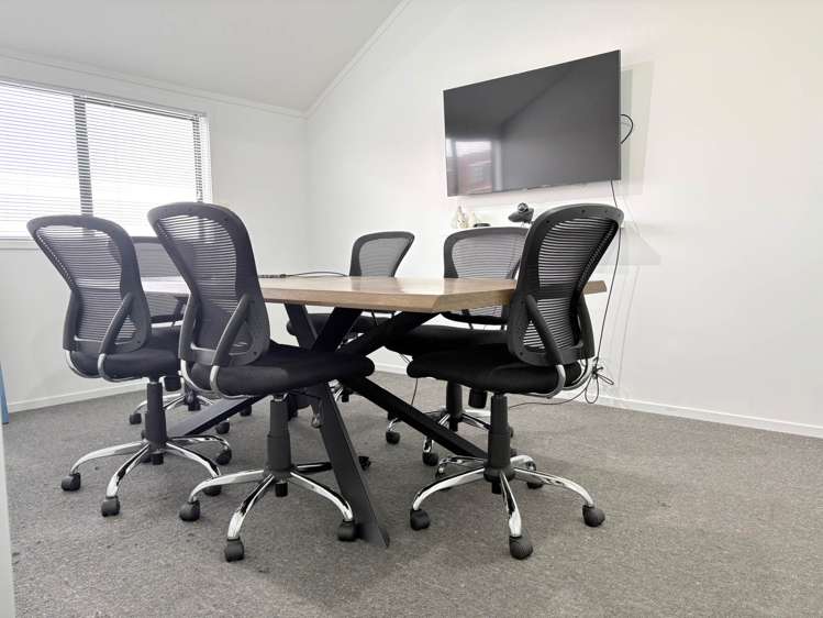 Unit 6/37 Moore Street Howick_8