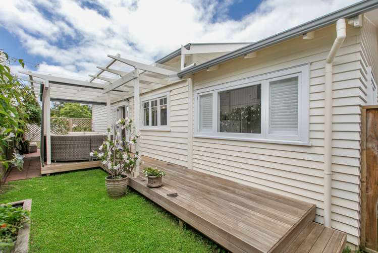 48 Tawhiri Road One Tree Hill_15