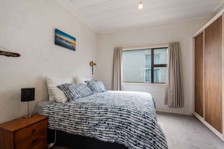 178 Bay View Road South Dunedin_9