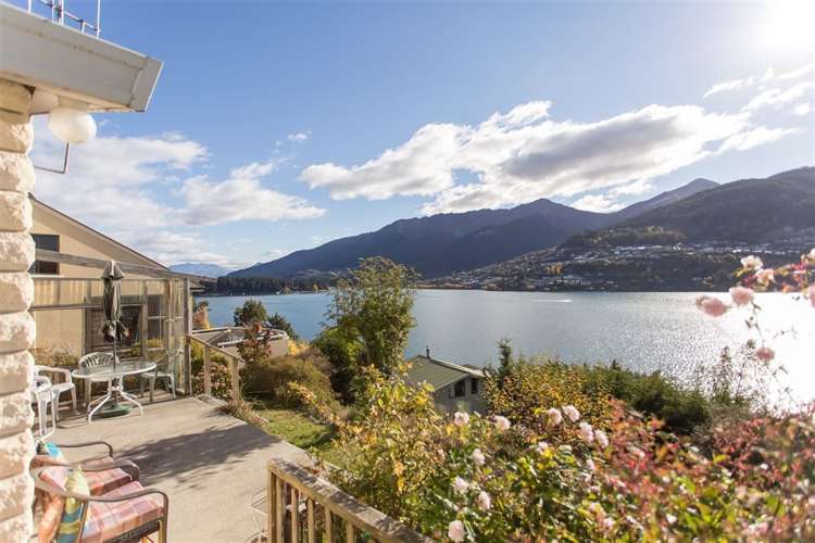 445 Peninsula Road Kelvin Heights_2