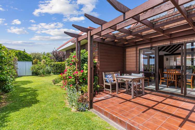 9 Awanui Drive Waikanae_11