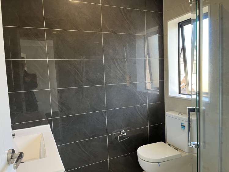 8/30 Calvert Ave Mangere East_14