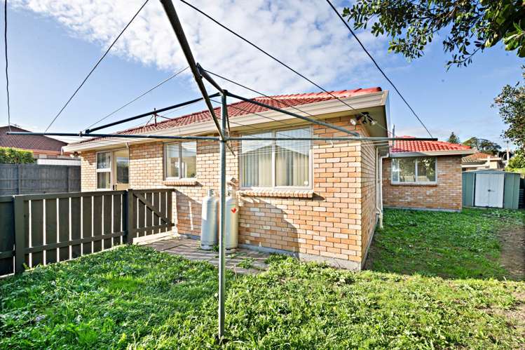 48C Orams Road Hill Park_15