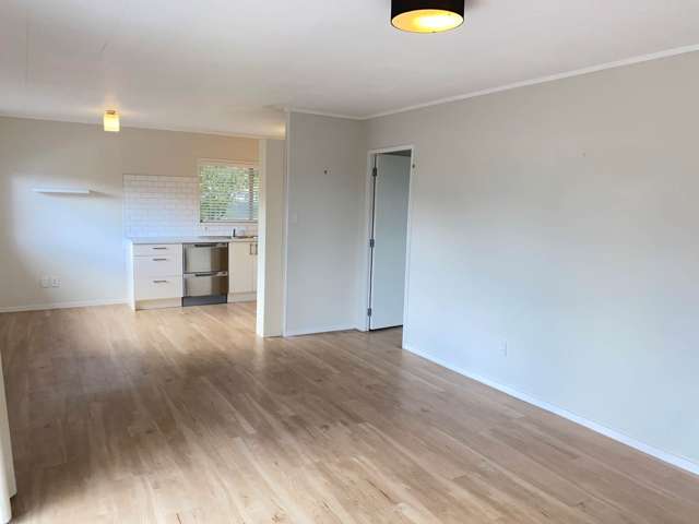 16a Bosun Place Te Atatu Peninsula_1