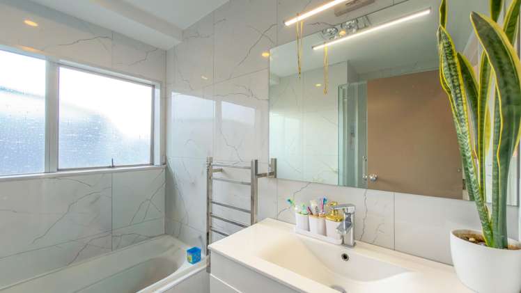 1 & 1a Myrtle Grove Putaruru_7