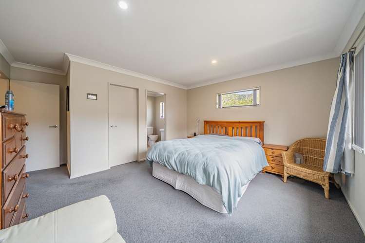 5 Poppy Watts Grove Stokes Valley_9