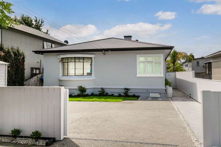 23 Formby Avenue Point Chevalier_14