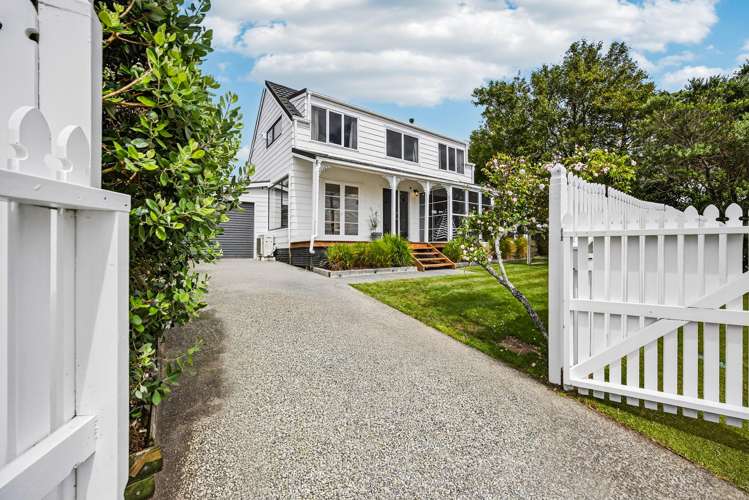 2 Hadfield Street Beach Haven_20