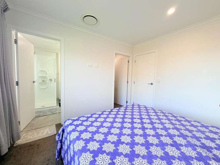  9 Taraiti Crescent Kenepuru_11