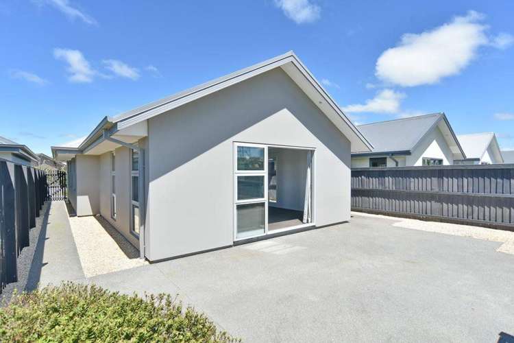 8 Helmore Street Rangiora_13