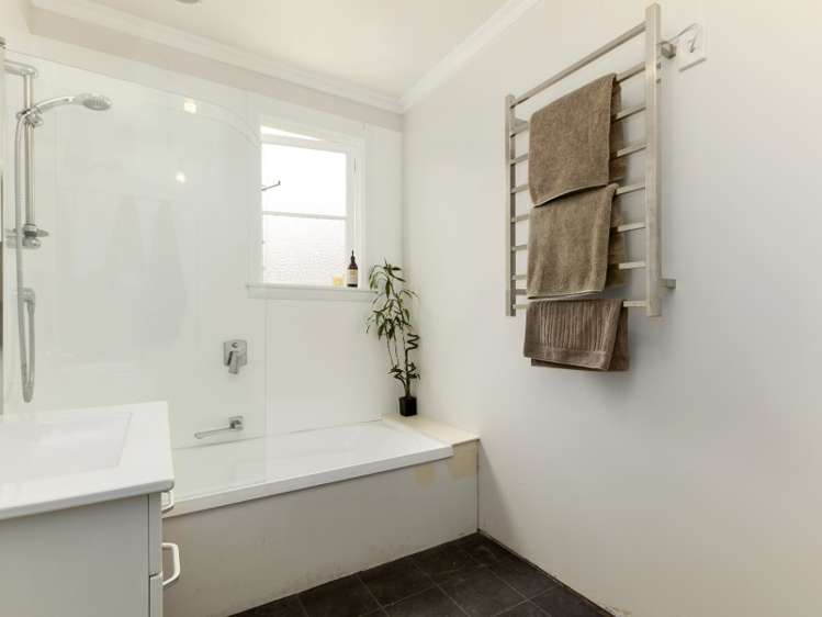 6a Petherick Street Taita_5