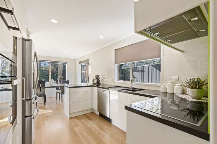 60a Kiwi Esplanade Mangere Bridge_6