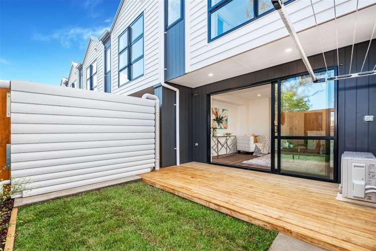 2a Milich Terrace Te Atatu South_6