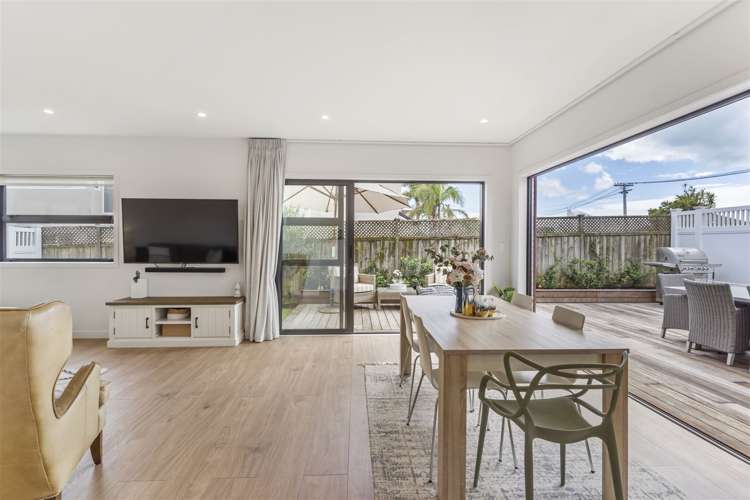 20 Lynton Road Bucklands Beach_12