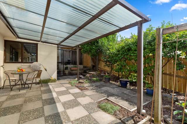 3/33 Hanlon Crescent Narrow Neck_1