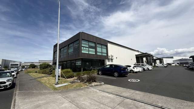 689sqm Industrial &ndash; For Lease