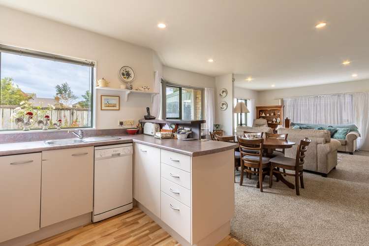 6/55 Andrew Street Waikanae_1