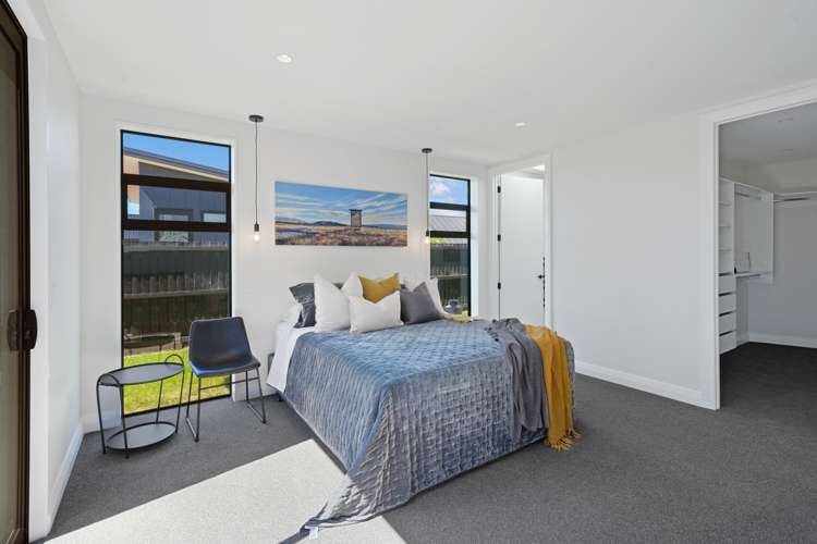 174 Southfield Drive Lincoln_21