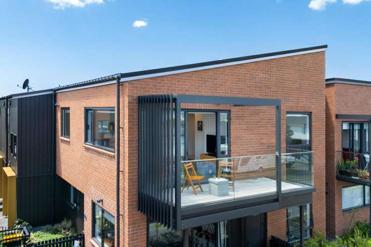 19/1 Scott Road Hobsonville_7