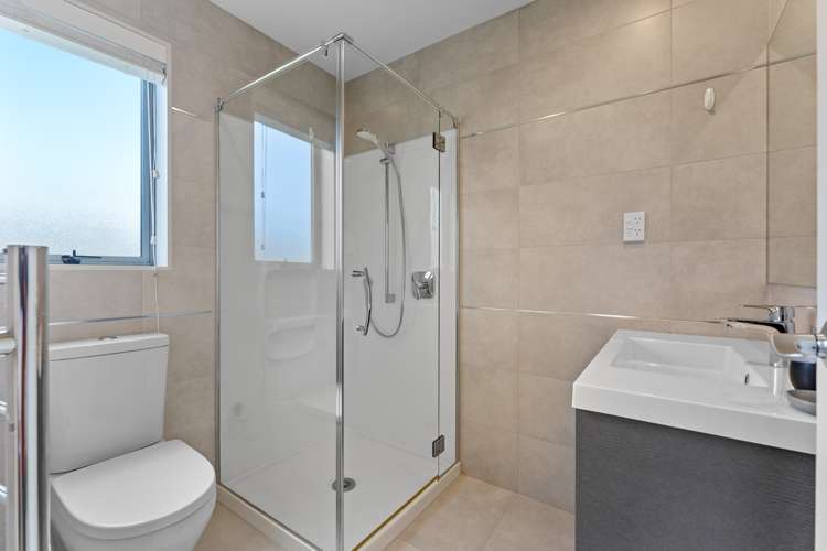 7 Kabardin Street Karaka_13