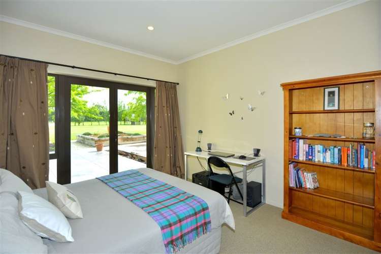 15 Glengarriff Drive Lincoln_8