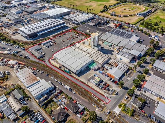 Central Auckland industrial site of 8,536sqm