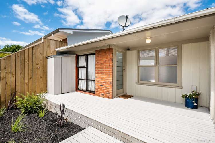 3/20 Seaview Road Castor Bay_0