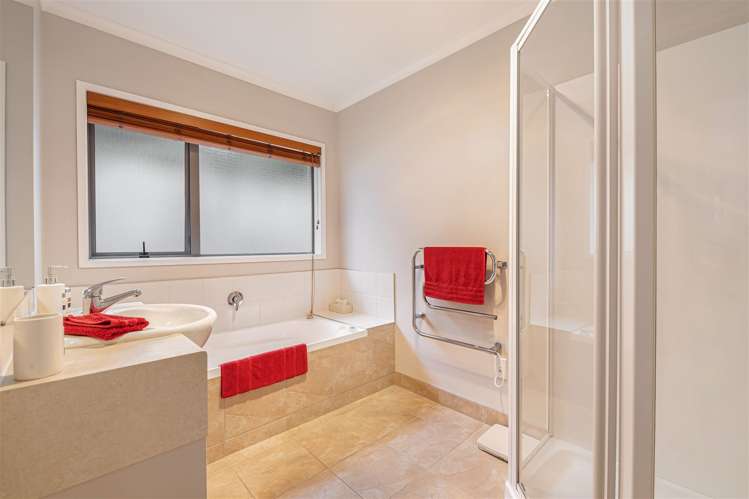 3 Springtide Place Red Beach_16