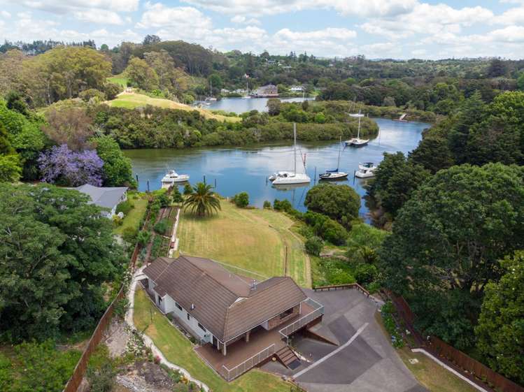 24 James Kemp Place_0