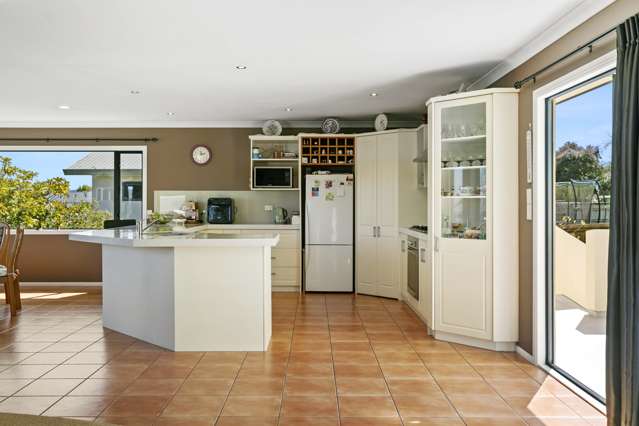 73 Arrowsmith Avenue Waipahihi_3