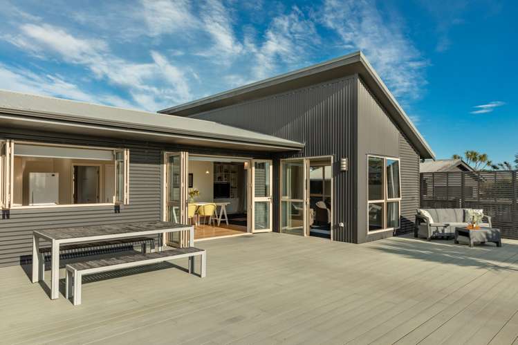 45 Marine Parade Carters Beach_15