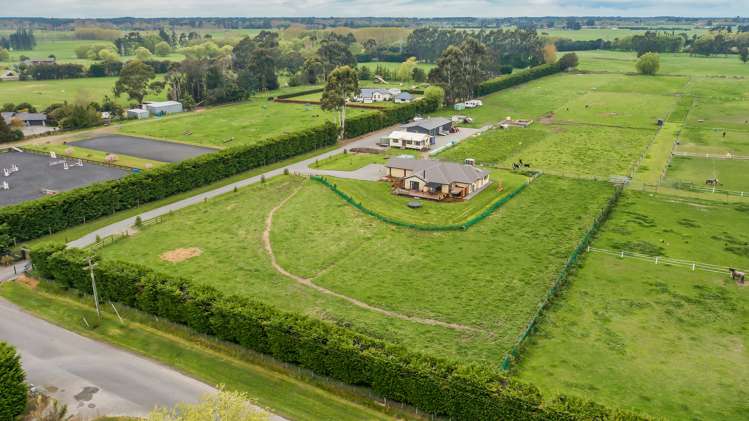 80 Mulcocks Road Flaxton_24