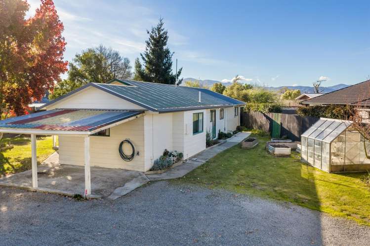 69 Inkerman Street Renwick_24