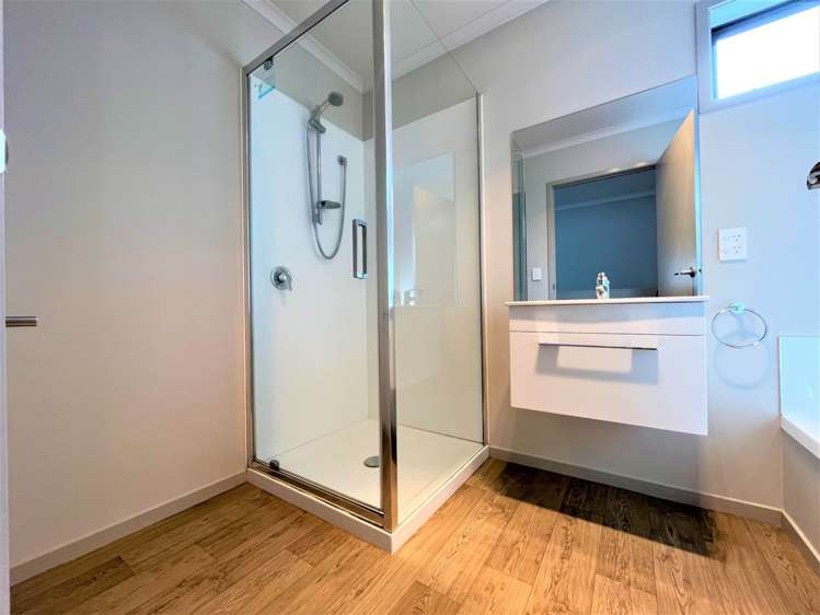 16 Ipukarea Street Weymouth_13