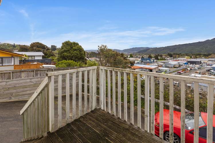 4 Oaklands Grove Clouston Park_11