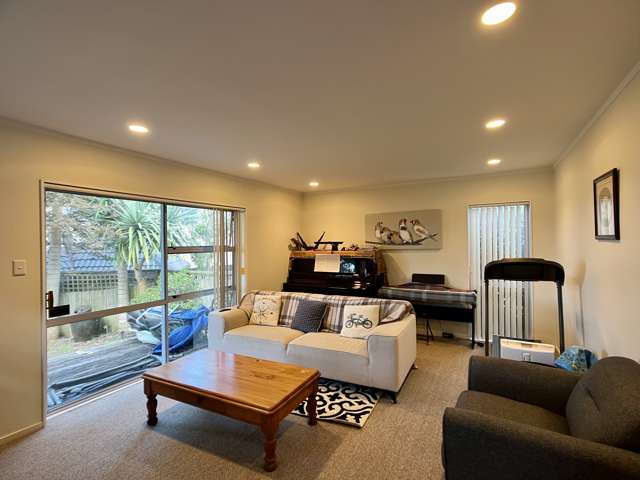 1/27 Leiceseter Parade Somerville_1