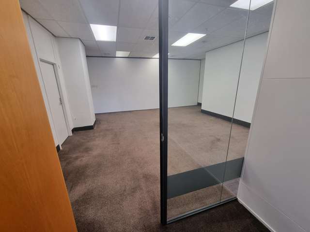 T4/220 Queen Street Auckland Cbd_2