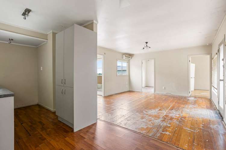 95 Vipond Road Stanmore Bay_16