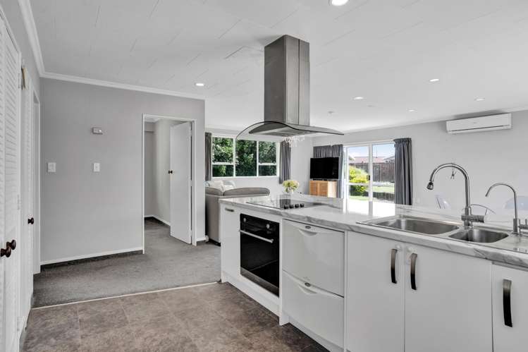 14 Heaphy Road Opunake_5