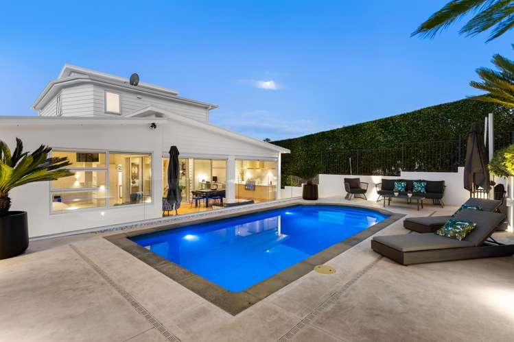 66 Churchill Road Murrays Bay_26