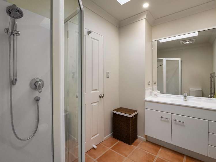 145 Oceanview Road Mt Maunganui_19