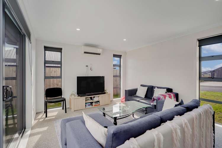 22 Inuwai Street Glenview_7